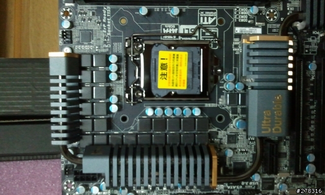 搶先開箱~~~~技嘉Z68X-UD7-B3