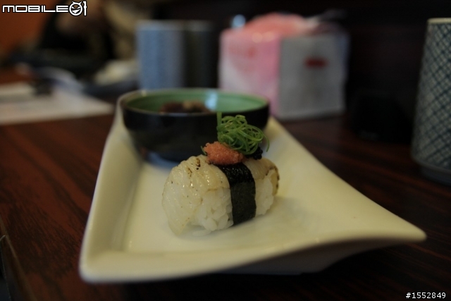 新莊市[鮭鮮人]壽司專賣店 "平價與精緻都滿足"