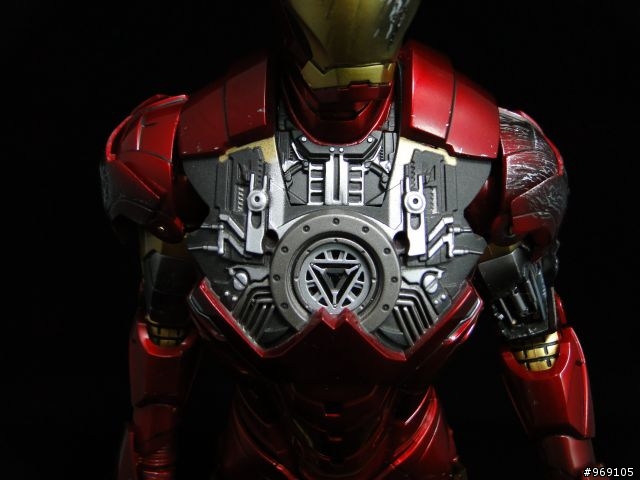 [開箱] HOT TOYS 鋼鐵人2 MARK VI