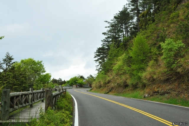 勤能補拙之再接再厲篇(台18與21連線春騎之阿里山 經塔塔加 到水里)