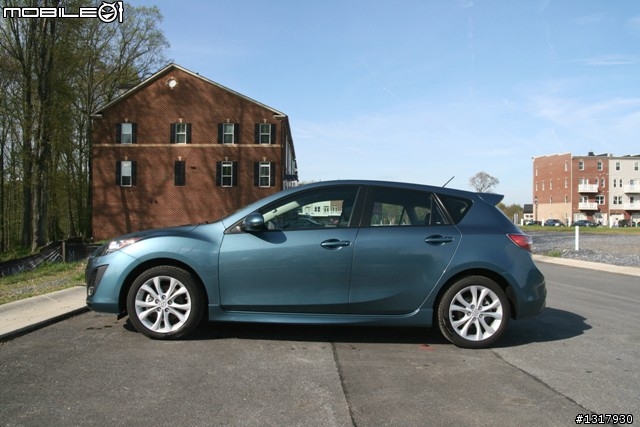 2011 Mazda3 2.5 - 美規槍藍色 - 過了四個月才開箱