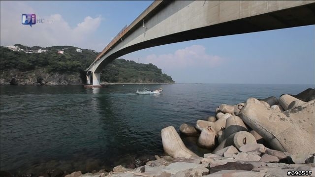 [不專業開箱] 圓剛藍光多媒體-雙頻電視錄放影機 H201