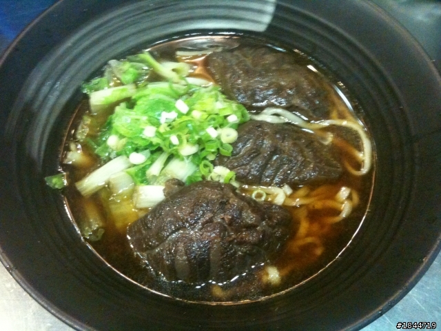 [景點]--難忘的好味道--饕食館小籠湯包