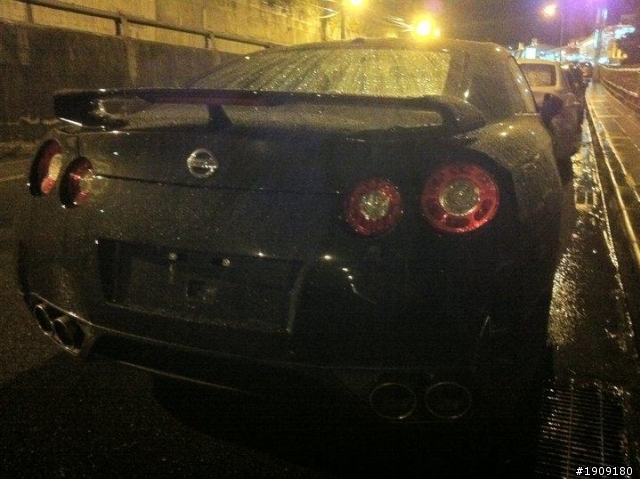 外雙溪巧遇GTR R35