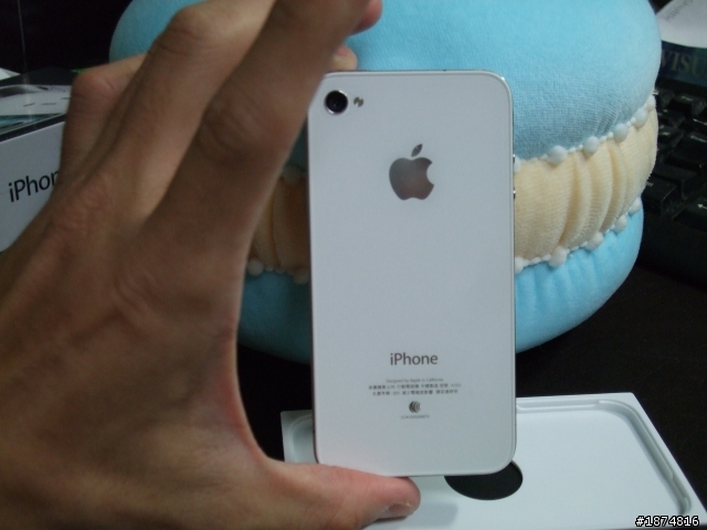 白色IPhone4 入手