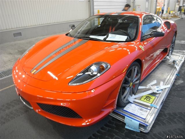 230,000 元換來比其他同款車多一點的尊重!