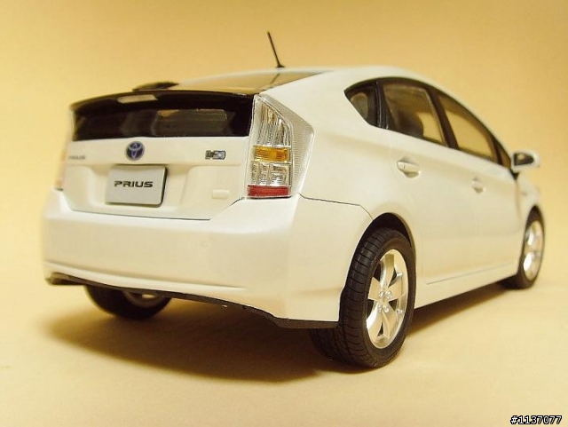 [作品分享]車模 TOYOTA 1/24 PRIUS