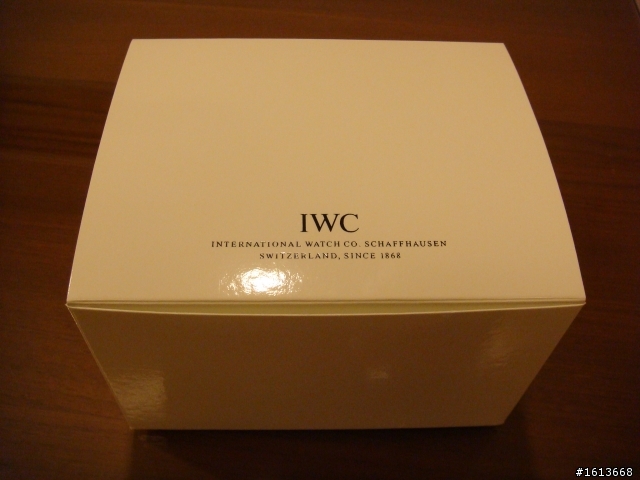 趁6月1日漲價前 IWC 3717飛行員腕錶購入