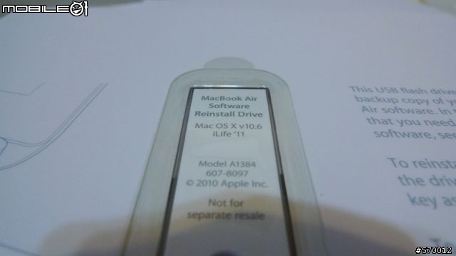 開箱：Macbook air 11" 4G SSD 128G 圖多
