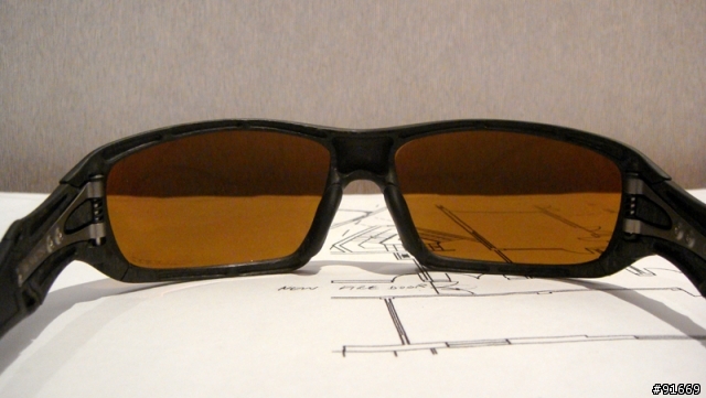 [開箱]OAKLEY C SIX CARBON FIBER