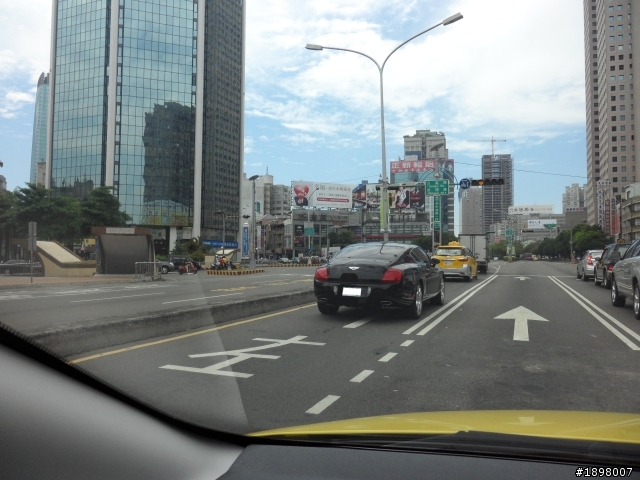 台中中港路，僅一張照片
