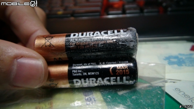 金頂電池""漏液"",質疑品質不良,使用請小心,以免貴重物品損壞!!!(有圖有真相)