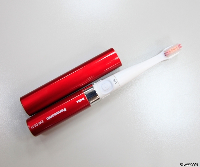 [ 我超愛刷牙 ] Panasonic電動牙刷EW-DS11小開箱