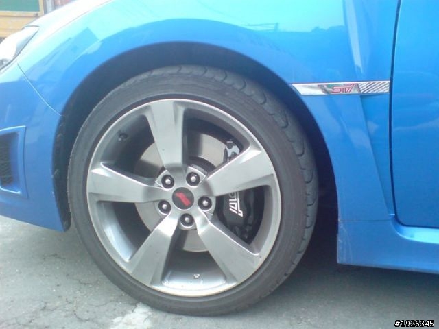 速霸陸 STI