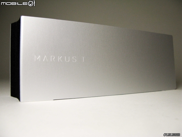 [開箱分享] 母親節幫媽媽的禮物開箱 Barton Perreira  and  Markus T T2