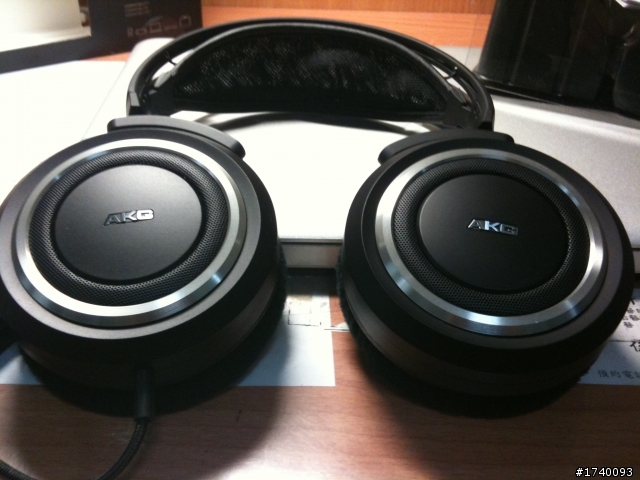 [開箱]AKG K540