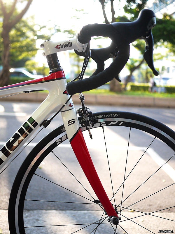 [開箱文] 首開 Cinelli SAETTA 公路車
