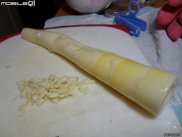 豐盛的中式早餐!!乾炒吻仔魚&清炒筍