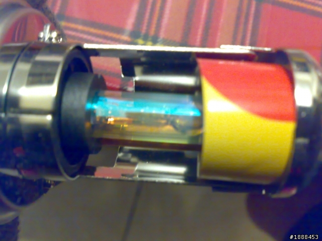 第一次買的HID....55W 3000K(內有土砲) FZ~~