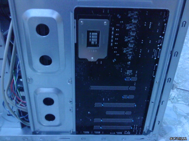 Intel 第二代Core I7-2600K 3.4GHz(Turbo 3.8GHz)/HD3000 GPU 自組 開箱 請多指教