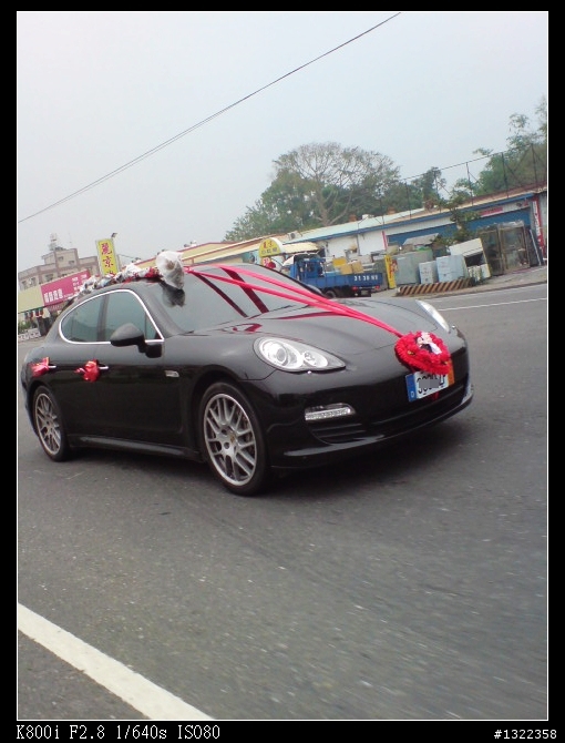 巧遇 PORSCHE Panamera s 結婚禮車