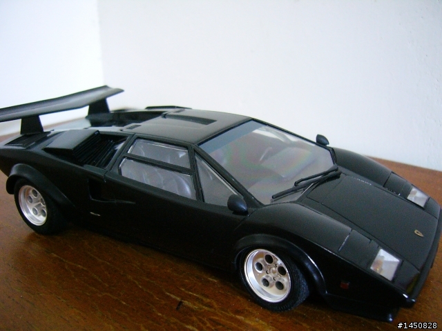 <胖牛VS瘦牛>  Lamborghini countach (TAMIYA 1/24)