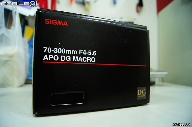 [簡易開箱 更新 破解MACRO ]窮人的小寶劍 Sigma 70-300 F4-5.6 APO DG MACRO-