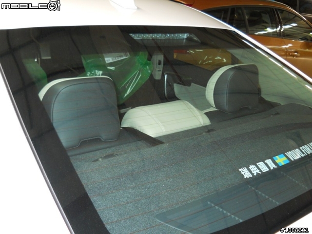 2011 S60 T5 極地白 假開箱 ^^