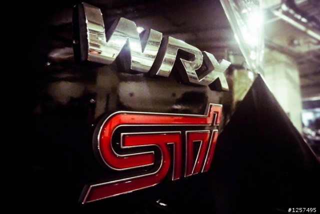 低調黑 STI 簡易開箱~