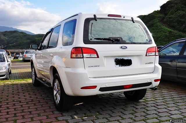 2011  Escape 超淨白開箱