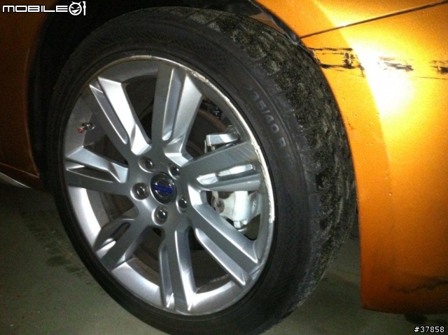 S60 破相，BMW 肇事逃逸(6/17 警察捉到兇手)