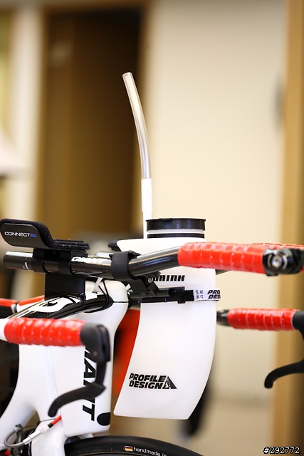 Giant Trinity Advanced SL+SRAM R2C TT Shifter+SRAM RED+Rotor Q-Rings+ZIPP 808 Tubular
