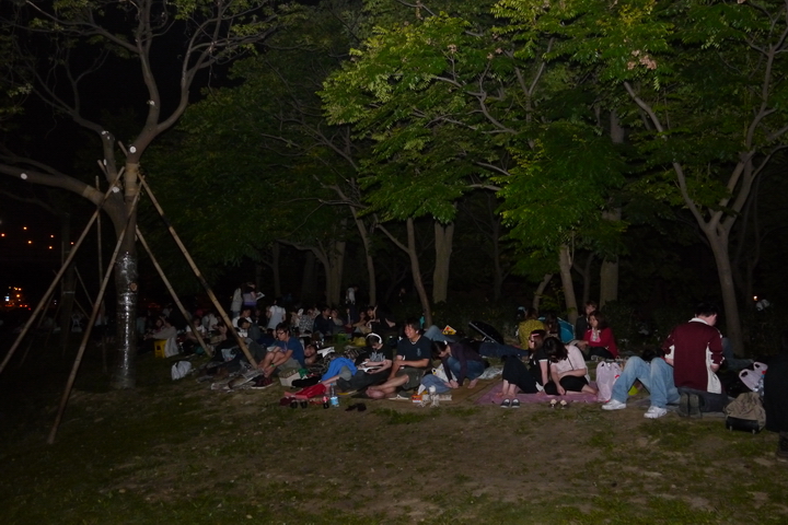 【GLAY台北演唱會】 華山售票夜排實況轉播