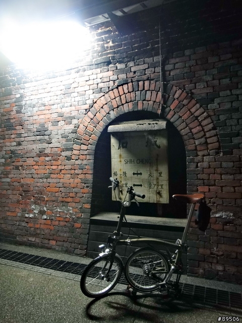 帶著小布坐火車....周末假日輕鬆走~十分車站to福隆