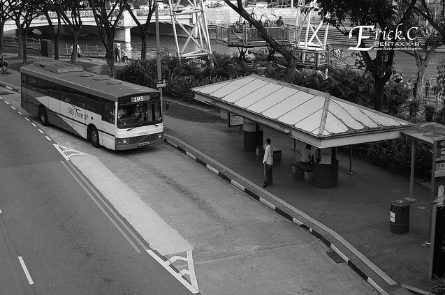 手動鏡頭街拍@singapore...XD