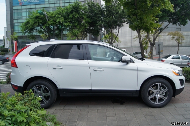XC60 D5不專業開箱文