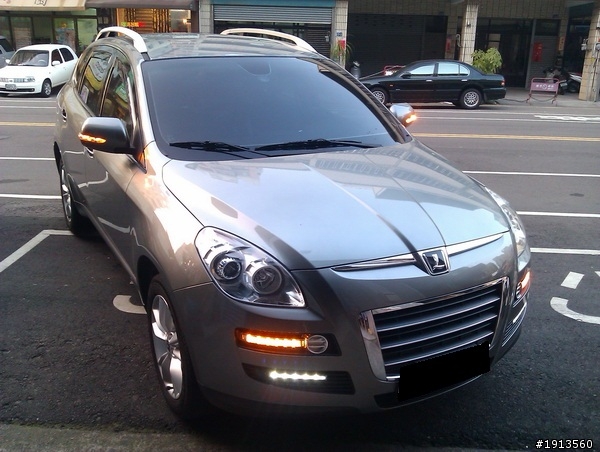 最漂亮的兩台SUV: ix35 + Luxgen7 SUV
