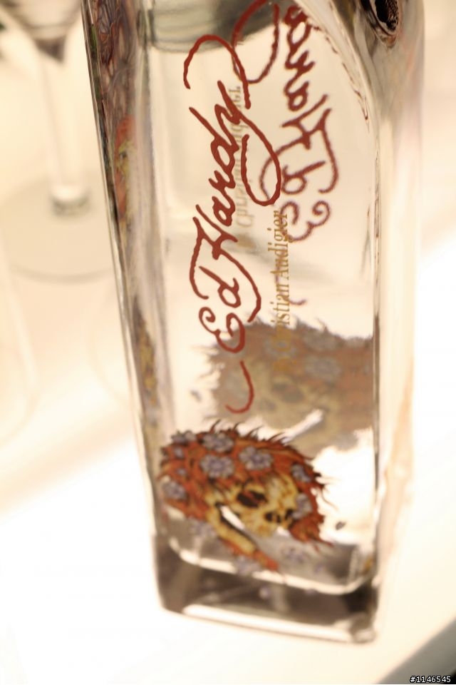 ED Hardy Vodka 王者般伏特加 霸氣分享!!