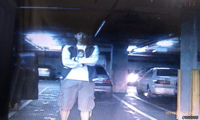 台灣的怪文化(人佔車位)