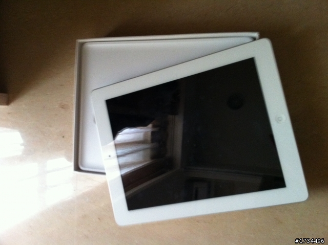 分享我的ipad2開箱照