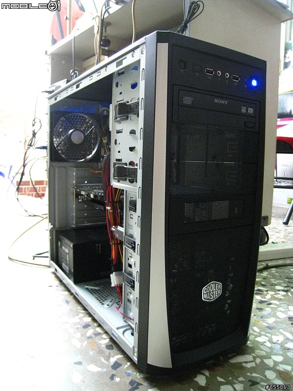 近期新的愛用機殼 - CoolerMaster Elite 371
