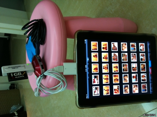 [很土但有效] iPad + 行動電源 + USB Hub + Camera Kit = 攜帶式數位相片儲存解決方案