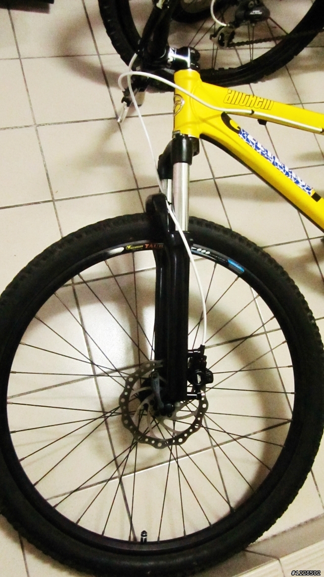 ROCK SHOX DART 3 軟掉了...