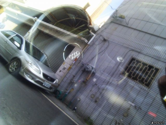 巧遇經典低調猛獸B5 RS4