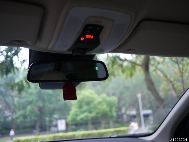[電子新"跪"--開箱分享] 媽呀 我該死 都已經跪在地上了 還花兩百萬 Volvo XC60 T5~ 交車半個多月了