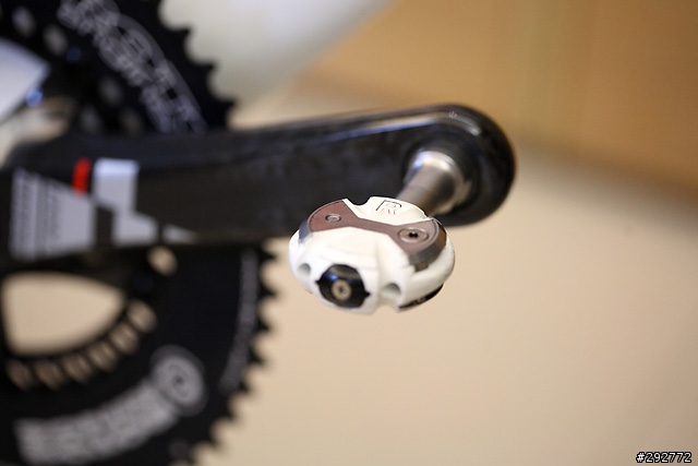Giant Trinity Advanced SL+SRAM R2C TT Shifter+SRAM RED+Rotor Q-Rings+ZIPP 808 Tubular