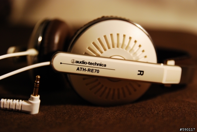 [開箱] Audio-technica 入門款  ATH-CKM55 & ATH-RE70