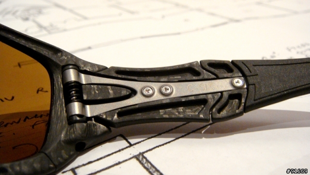 [開箱]OAKLEY C SIX CARBON FIBER
