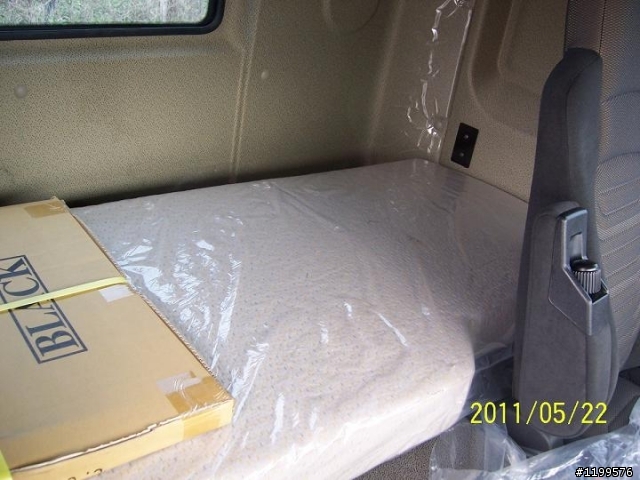 來自荷蘭的DAF CF 460重車 開箱 自排的唷!!!