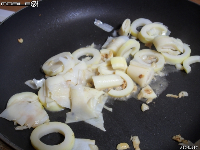 豐盛的中式早餐!!乾炒吻仔魚&清炒筍